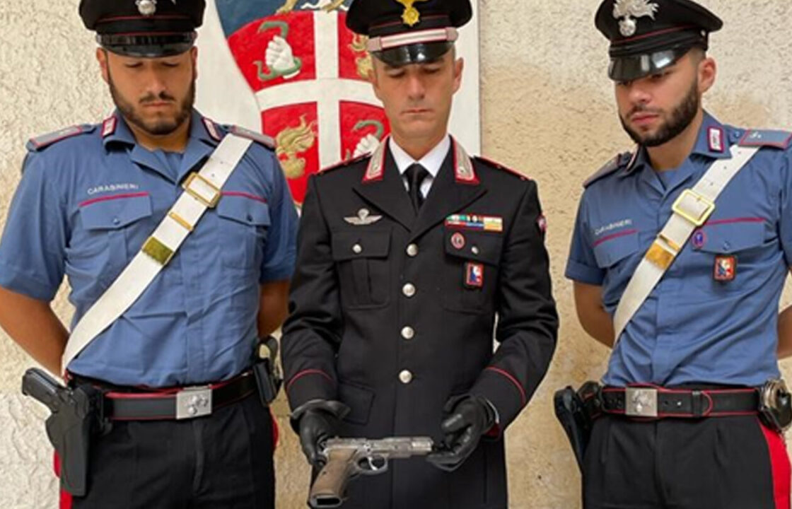 carabinieri arrestano